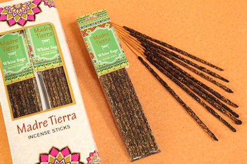 COMODIN | INCIENSO ORGANICO MADRE TIERRA DE SALVIA BLANCA (8 varillas). (30 gr. aprox.)