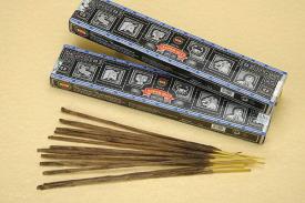 INCIENSOS NAG CHAMPA, GOLOKA Y PADMINI | INCIENSO SUPER HIT 15 GRAMOS (CAJA NEGRA)