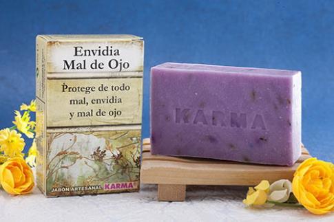 JABONES ARTESANOS KARMA | JABON ENVIDIA Y MAL DE OJO 100gr. (Para progerse contra envidias y mal de ojo)