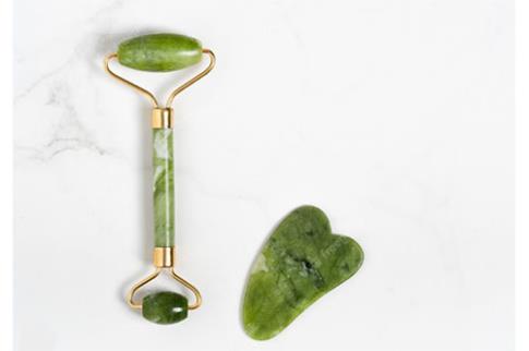 COMODIN | JUEGO RODILLO MASAJEADOR Y GUA SHA JADE