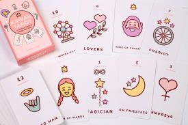 TAROTS Y OTRAS CARTAS | KAWAII TAROT (Edicin limitada en ingls)