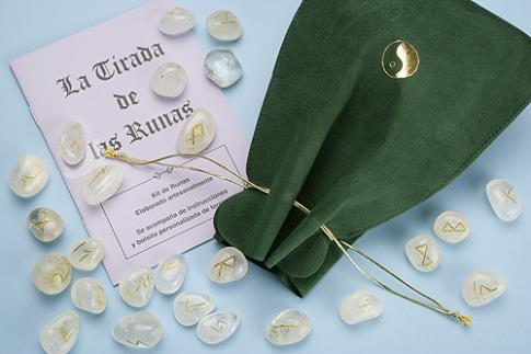 COMODIN | KIT RUNAS MINI CUARZO TRANSPARENTE CON MANUAL DE INSTRUCCIONES