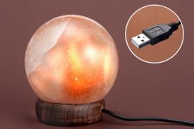 LAMPARAS DE SAL Y OTROS MINERALES | LAMPARA DE SAL ESFERA 0,5-0,7 KGS, 8 X 8.5 CM CON USB PARA ORDENADOR . (cambia de color)