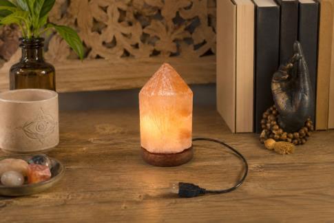 LAMPARAS DE SAL Y OTROS MINERALES | LAMPARA DE SAL USB PUNTA 12X7CM. (LUZ CAMBIA DE COLOR)
