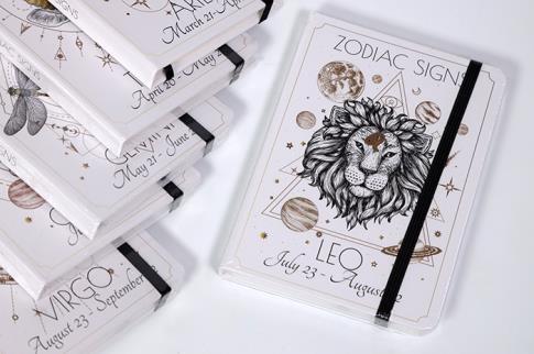 LIBRETAS, AGENDAS Y CALENDARIOS | LIBRETA PEQUEA LEO 14,5 X 10,5 CM.