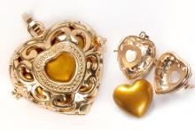 LLAMA ANGELES COBRE COLOR DORADO CON FORMA DE CORAZON