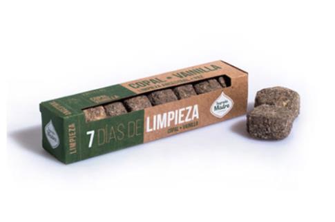 INCIENSOS SAGRADA MADRE | PASTILLAS 7 DIAS DE LIMPIEZA COPAL-VAINILLA (7 unidades)
