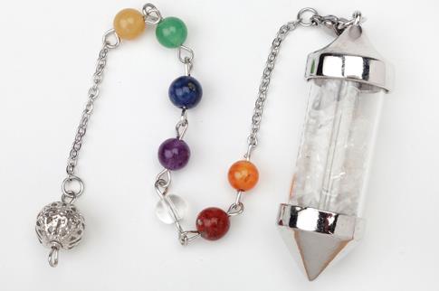 PENDULOS Y VARILLAS RADIESTESIA | PENDULO BOTELLA CRISTAL CON CUARZO CRISTAL Y 7 CHAKRAS