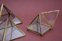 PIRAMIDE CRISTAL ACCESIBLE 13CM APROX C/PENTAGRAMA