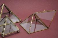 PIRAMIDE CRISTAL ACCESIBLE 16CM APROX C/PENTAGRAMA