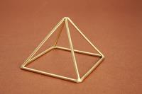 PIRAMIDE VARILLAS 7 CM.