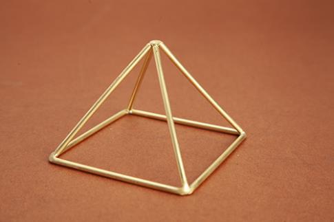 PIRAMIDES | PIRAMIDE VARILLAS 7 CM.