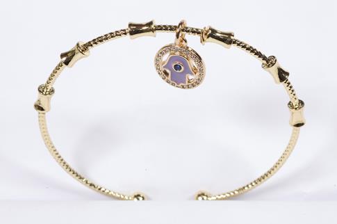 COMODIN | PULSERA ACERO DORADO ADAPTABLE MANO DE FATIMA COLOR LILA CON BRILLANTES