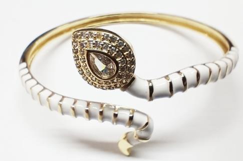 AMULETOS Y TALISMANES | PULSERA ACERO DORADO ADAPTABLE SERPIENTE COLOR BLANCO CON BRILLANTES