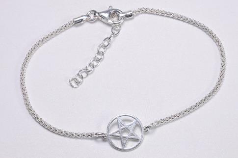 COLGANTES | PULSERA PLATA FINA CON NUDO DE BRUJAS