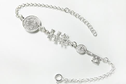 PULSERAS | PULSERA PLATA TRIPLE PROTECCION MEDALLA SAN BENITO, CRUZ DE CARAVACA Y LLAVE DE SAN JUDAS TADEO
