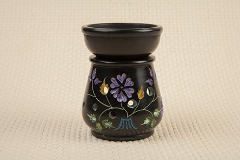 COMODIN | QUEMADOR ESENCIA PIEDRA JABON NEGRO DECORADO 9 X 11 CM. MOD2