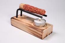 QUEMADOR PALO SANTO MADERA SIMBOLO TRIPLE LUNA CON NUDO DE BRUJAS 14 X 5,5 CM