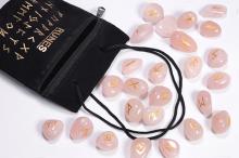 RUNAS CUARZO ROSA (25 PIEZAS 2CM APROX.)