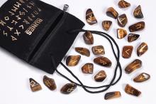 RUNAS OJO DE TIGRE (25 PIEZAS 2CM APROX.)