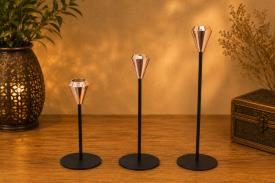CANDELABROS Y PORTAVELAS | SET DE 3 PORTAVELAS COBRIZO CON CUERPO COLOR NEGRO 21 / 26 / 31,5 CM.