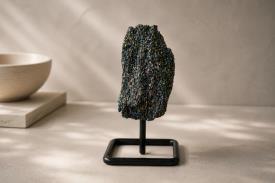 DRUSAS, BONSAIS Y COMPLEMENTOS | TARAMITA SOBRE BASE METAL COLOR NEGRO 14 X 6 CM.
