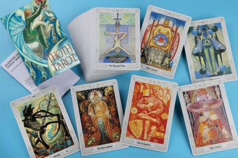 COMODIN | THOTH TAROT of ALEISTER CROWLEY DELUXE(ENGLISH)