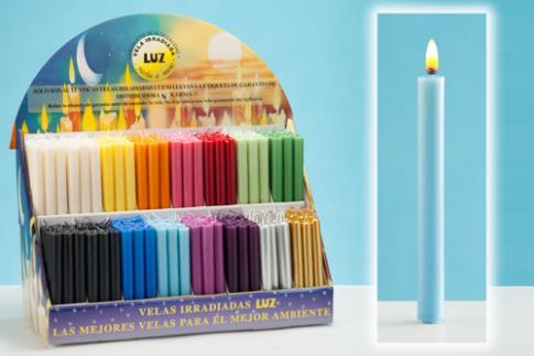 VELAS ARTESANAS | VELA AZUL CLARO ARTESANA KARMA CON CERA DE ABEJA 18x2 CMS (8 Horas)