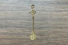 COLGANTE PLATA DOBLE PROTECCIÓN CON CADENA ENTRE DIJES DORADO 4,5CM (NUDO DE BRUJAS 0,9CM Y TETRAGRAMMATON 1CM) COLGANTE PLATA DOBLE PROTECCIÓN CON CADENA ENTRE DIJES DORADO 4,5CM (NUDO DE BRUJAS 0,9CM Y TETRAGRAMMATON 1CM)